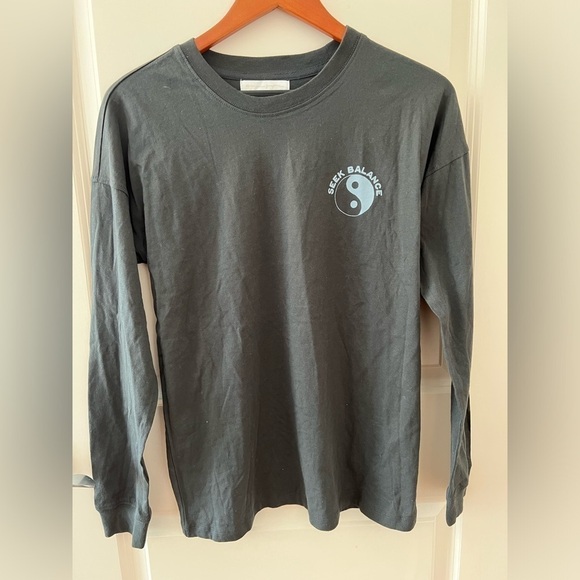 SPIRITUAL GANGSTER PEACE CARA LONG SLEEVE VINTAGE BLACK TEE - Picture 4 of 16